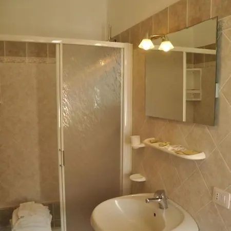 Hotel California 3*
