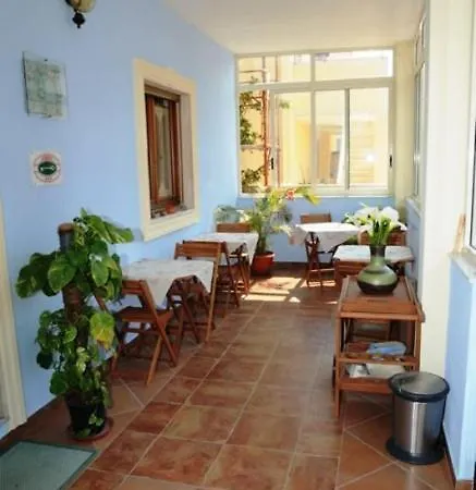 Hotel California Carloforte (Isola di San Pietro)