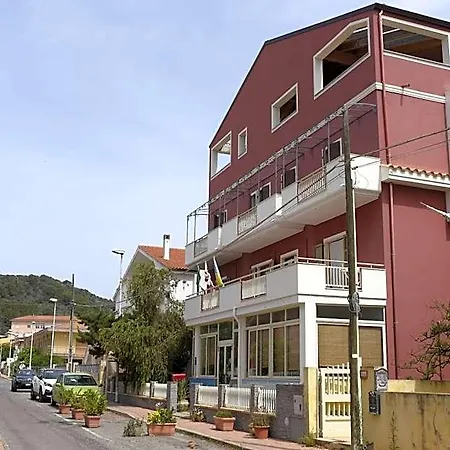 מלון California קרלופורטה